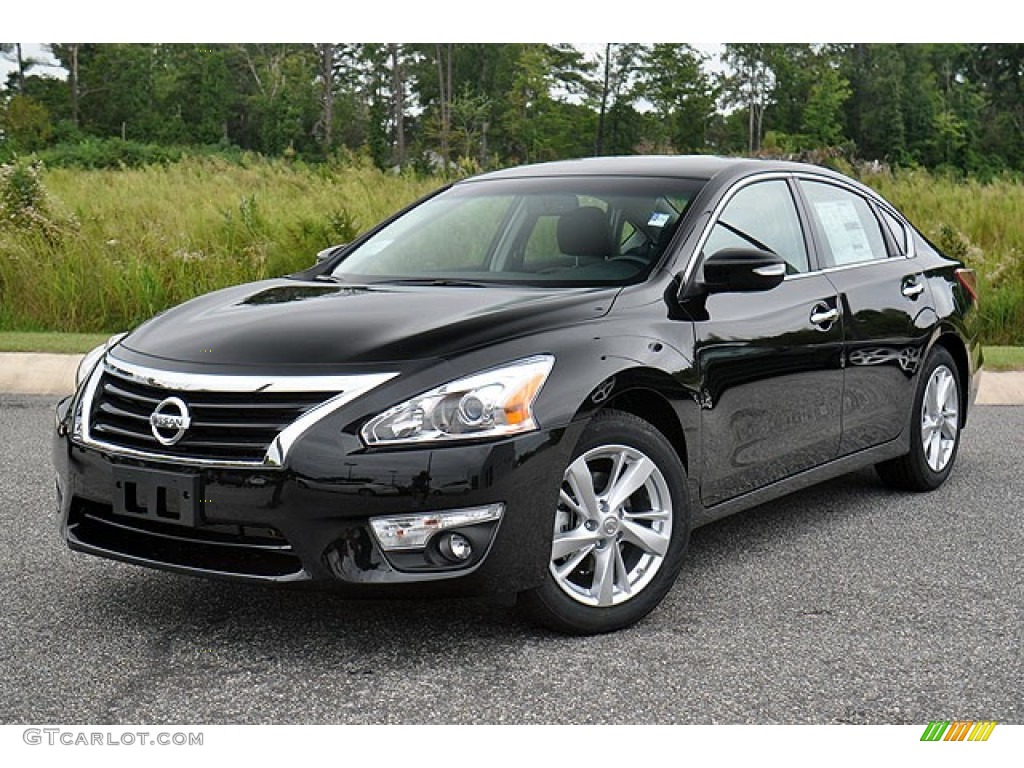 Nissan Altima Black