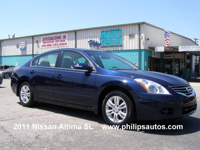 Nissan Altima Blue