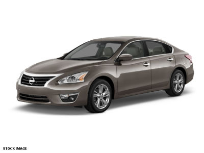 Nissan Altima Brown