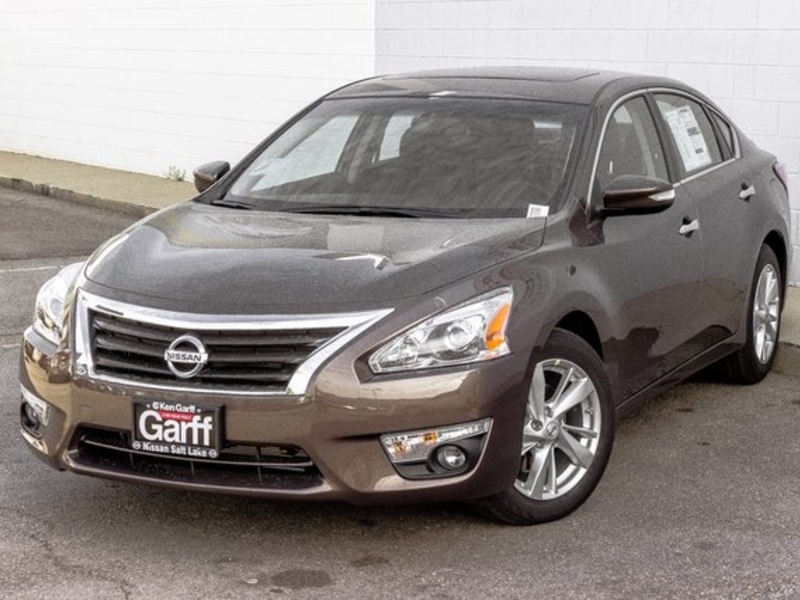 Nissan Altima Brown