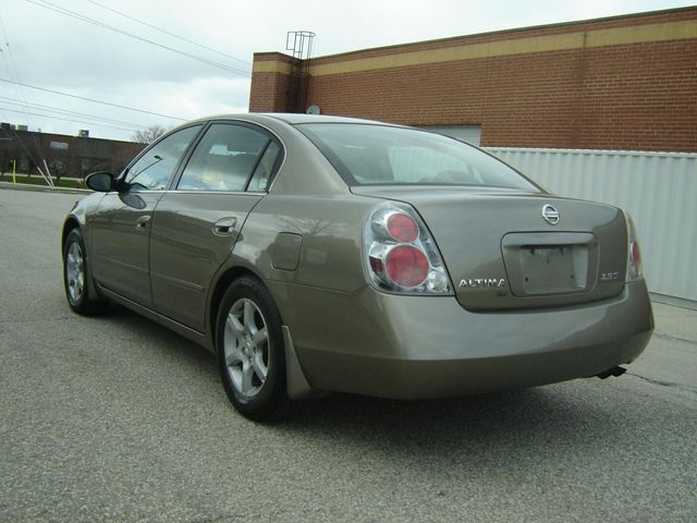 Nissan Altima Brown Nissan Altima Brown