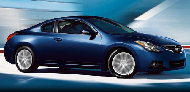 Nissan Altima Coupe 2010