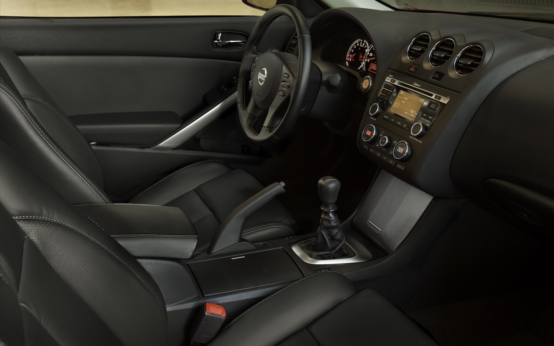 Nissan Altima Coupe 2012