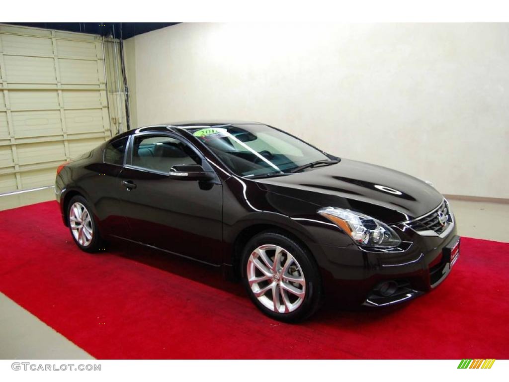 Nissan Altima Coupe 2015