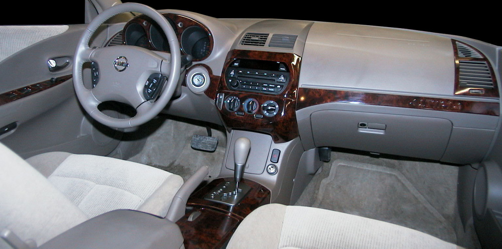 Nissan Altima Gold