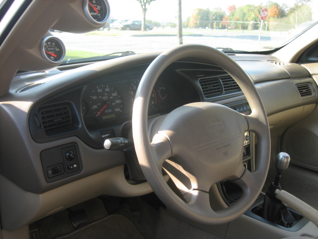 Nissan Altima Gxe 2000