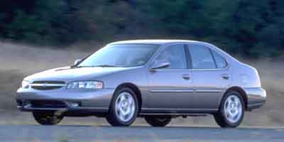 Nissan Altima Gxe 2000