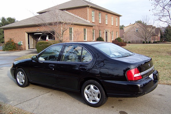 Nissan Altima Gxe