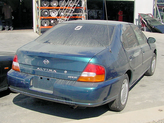 Nissan Altima Gxe