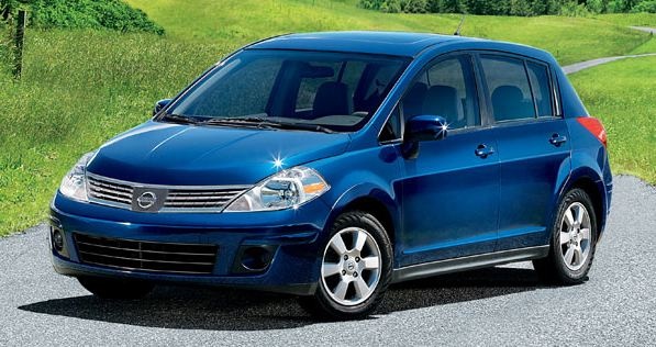 Nissan Altima Hatchback