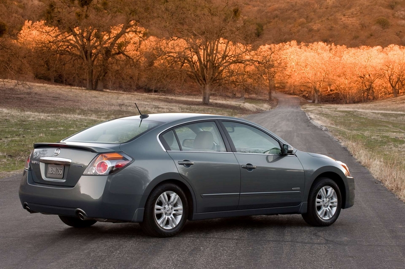 Nissan Altima Hybrid 2010