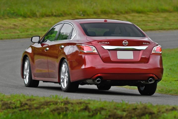 Nissan Altima Hybrid 2014