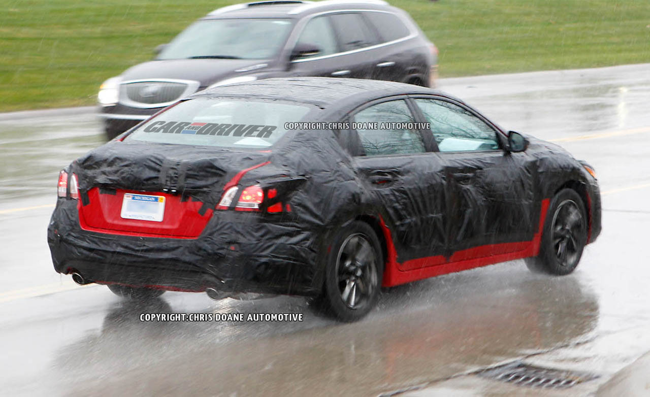 Nissan Altima Matte Black
