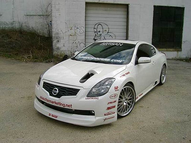 Nissan Altima Modified