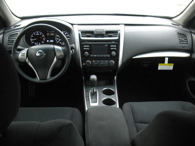 Nissan Altima S 2015