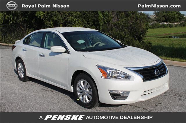 Nissan Altima S