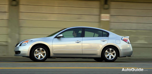 Nissan Altima Sedan
