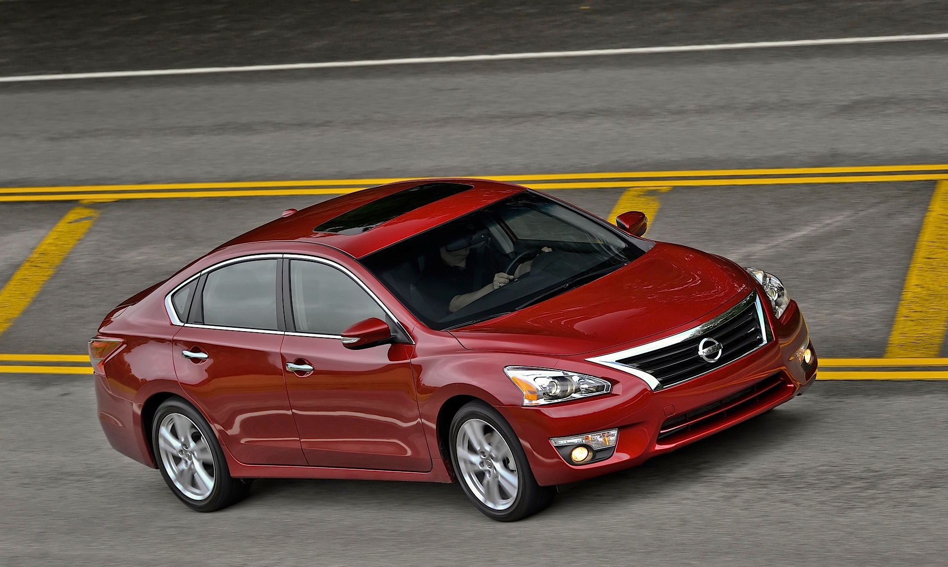 Nissan Altima Sedan