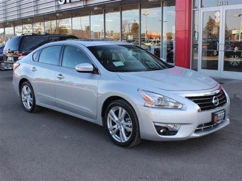 Nissan Altima Silver