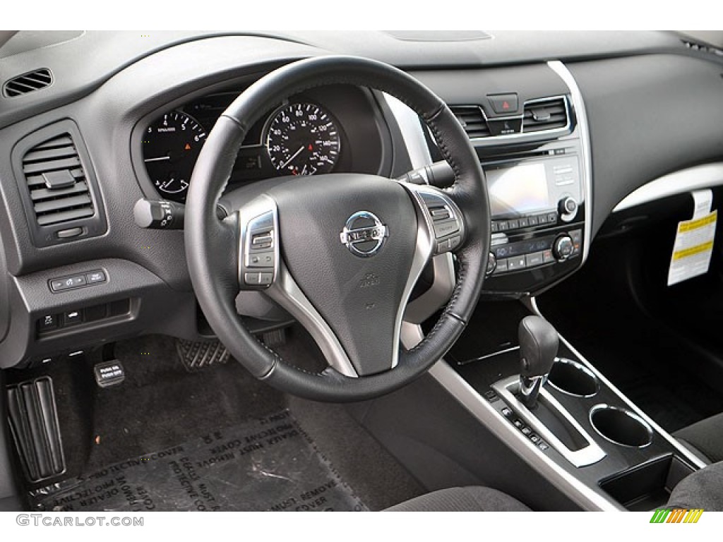 Nissan Altima Silver