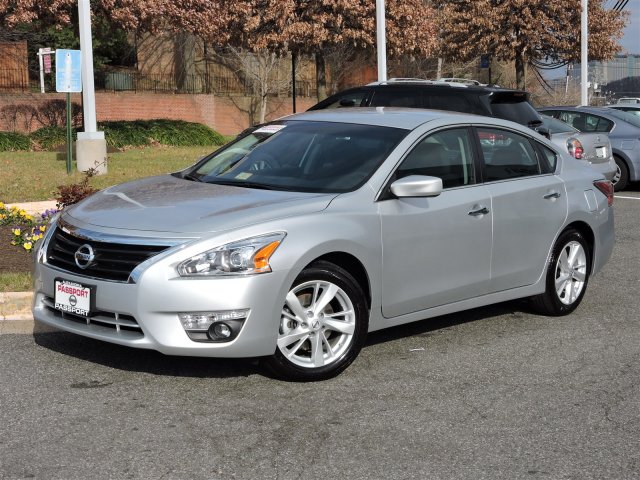 Nissan Altima Silver