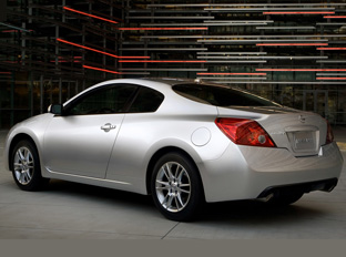 Nissan Altima Sport