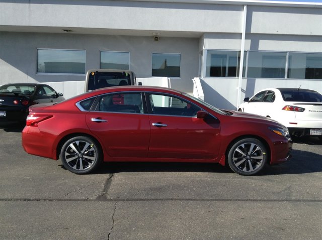 Nissan Altima Sr
