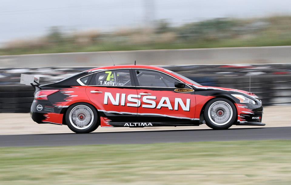 Nissan Altima V8