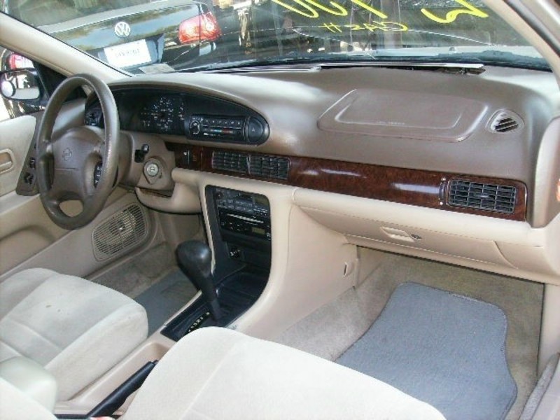 Nissan Altima Xe