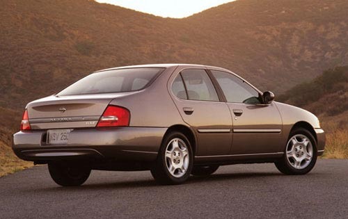 Nissan Altima Xe