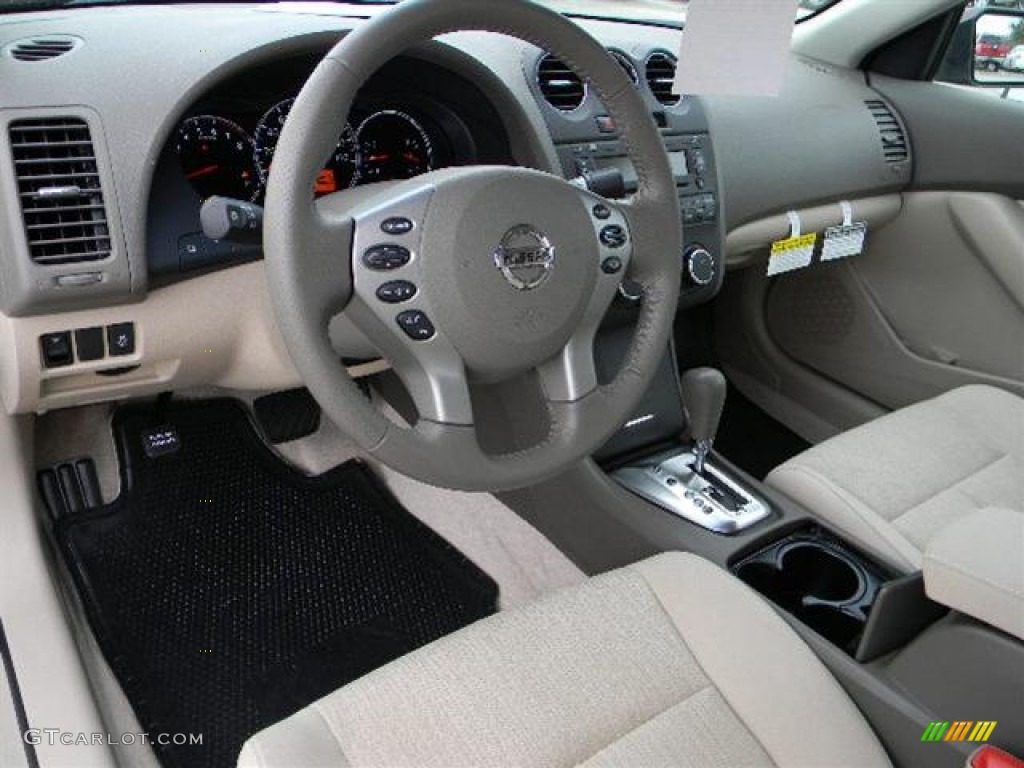 Nissan Altima Z5s