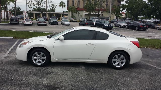 Nissan Altima Z5s