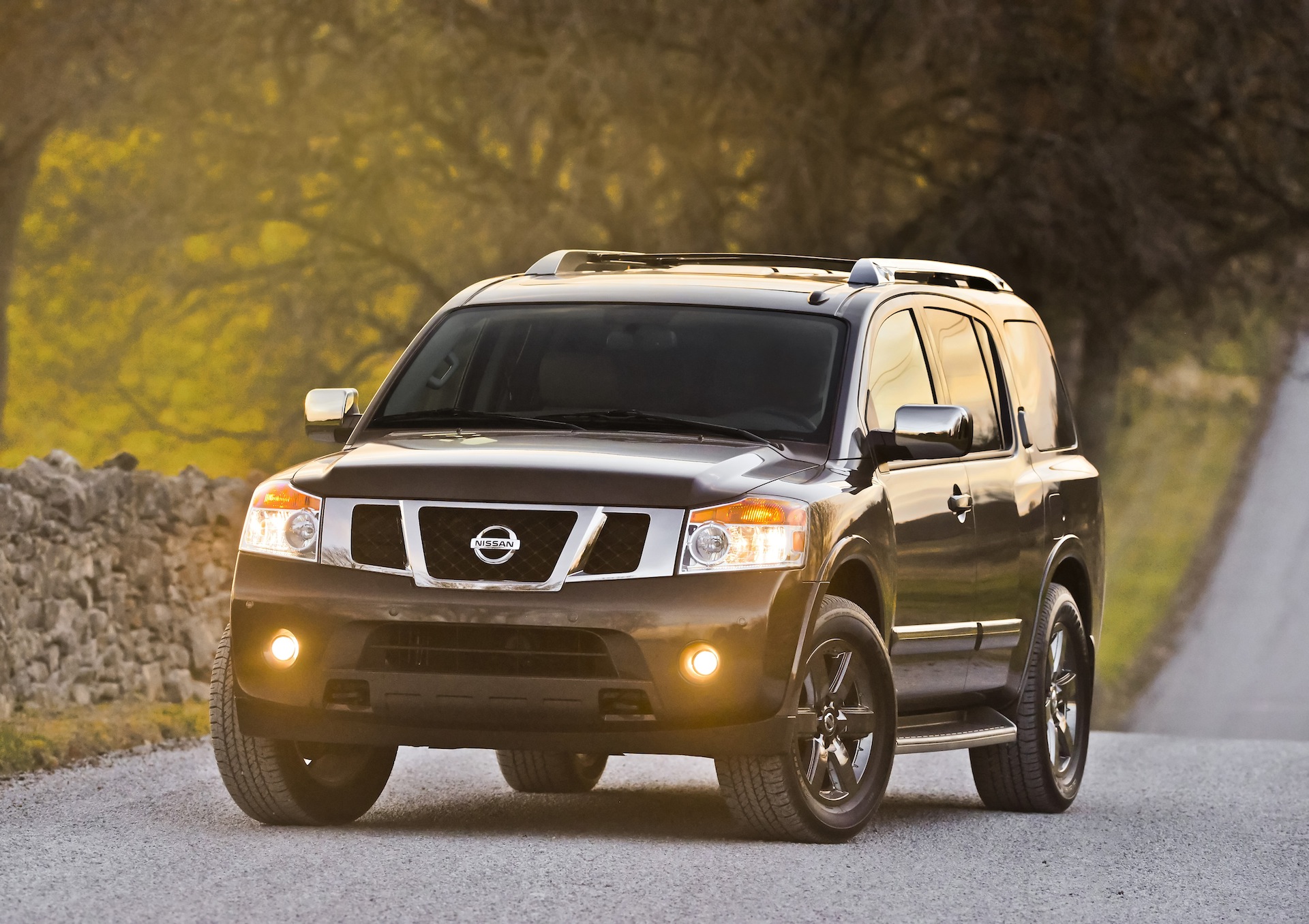 Nissan Armada 2014