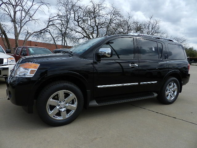 Nissan Armada Platinum 2012