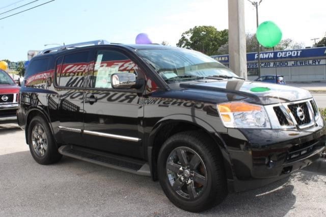 Nissan Armada Platinum