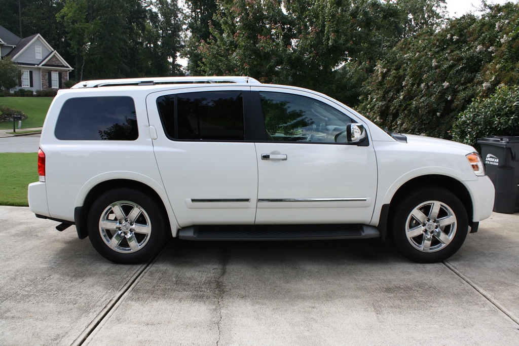 Nissan Armada Sl