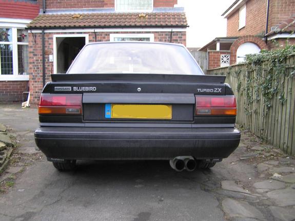 Nissan Bluebird 1990