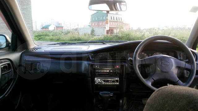 Nissan Bluebird 1997