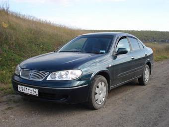 Nissan Bluebird 2004