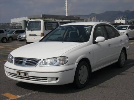 Nissan Bluebird 2004