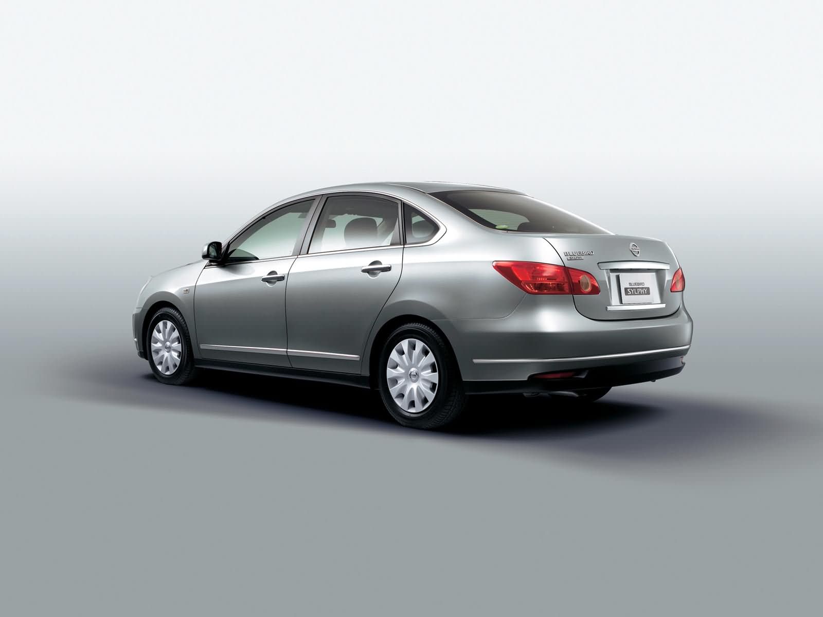Nissan Bluebird 2006