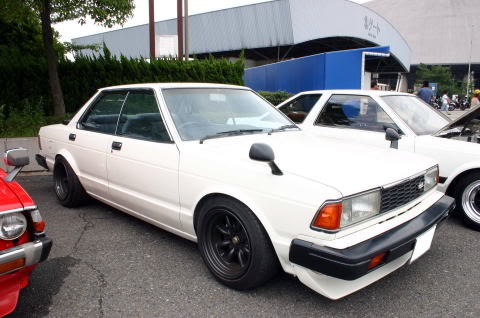 Nissan Bluebird 910