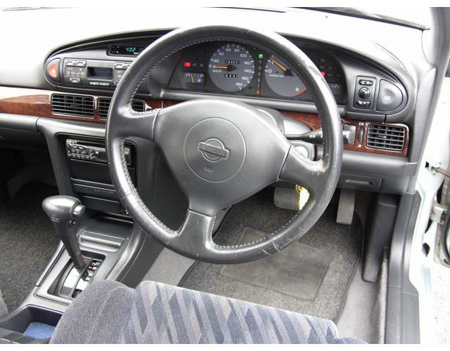 Nissan Bluebird Arx