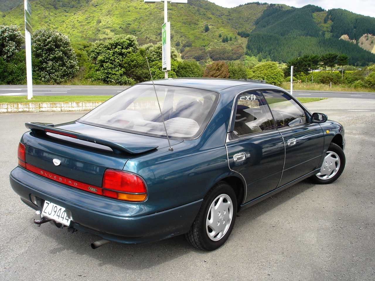 Nissan Bluebird Car