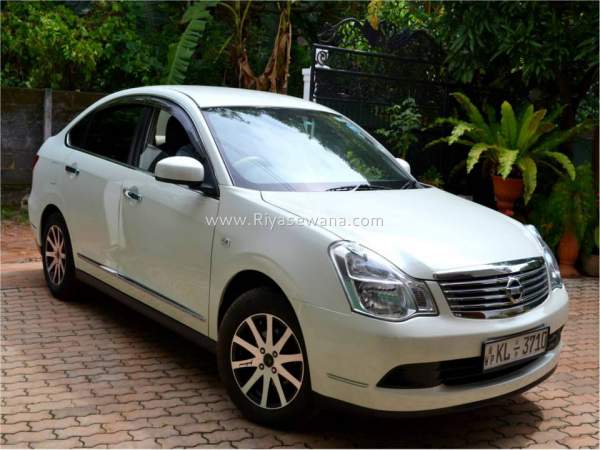 Nissan Bluebird Sylphy 2010