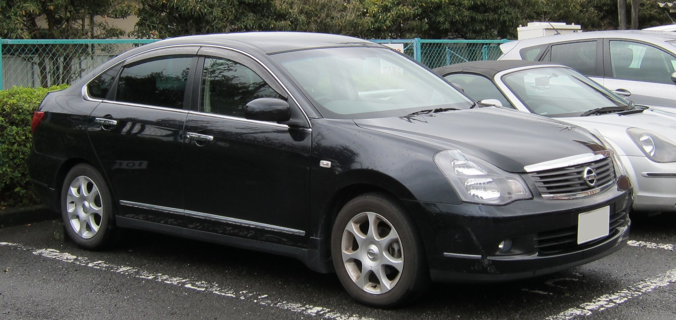 Nissan Bluebird Sylphy 2011