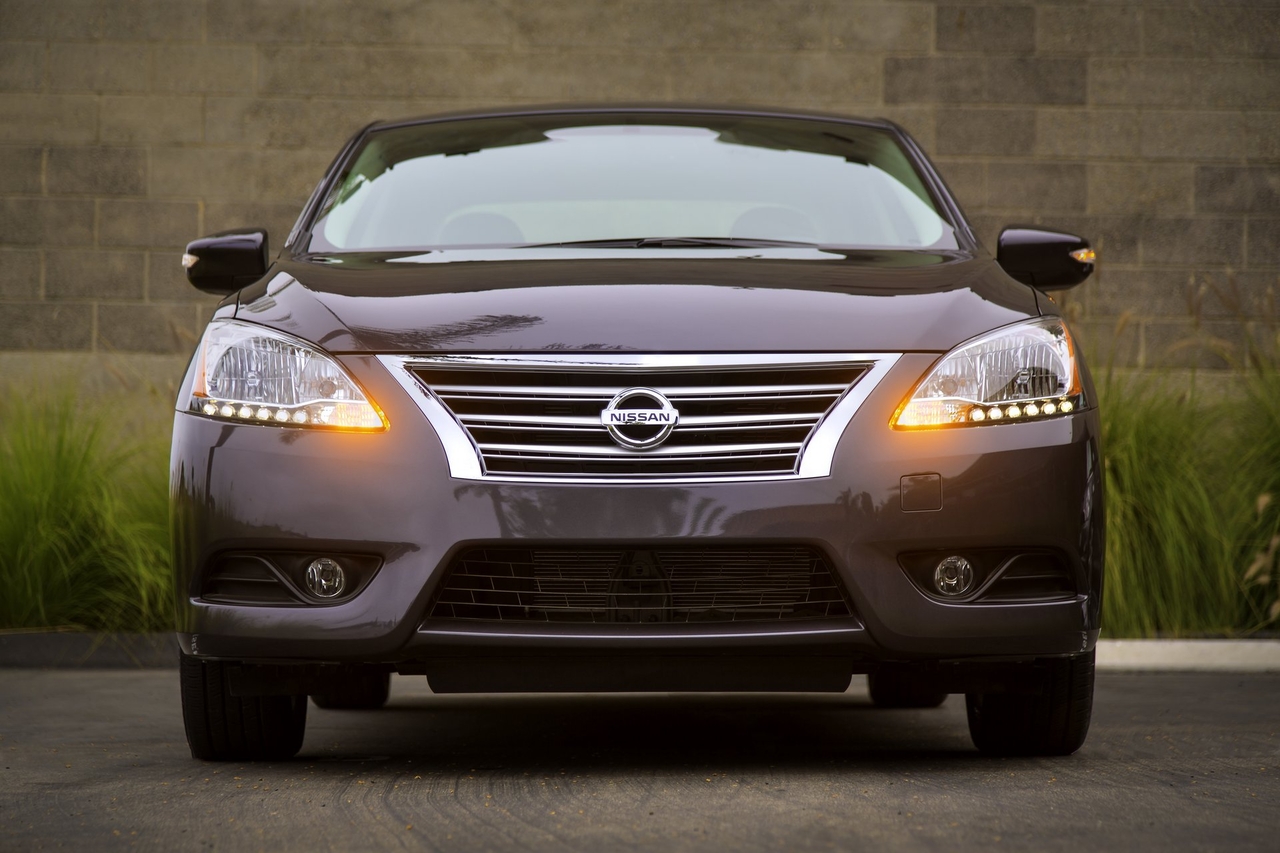 Nissan Bluebird Sylphy 2013