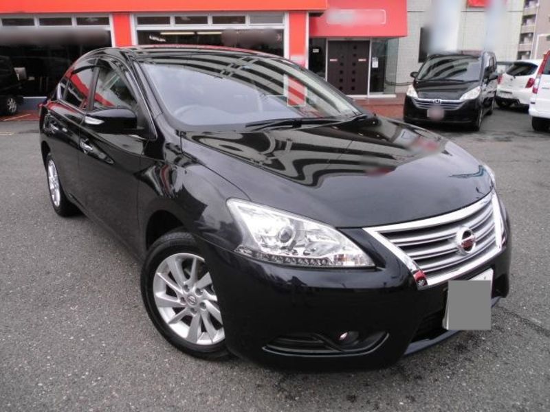 Nissan Bluebird Sylphy 2013
