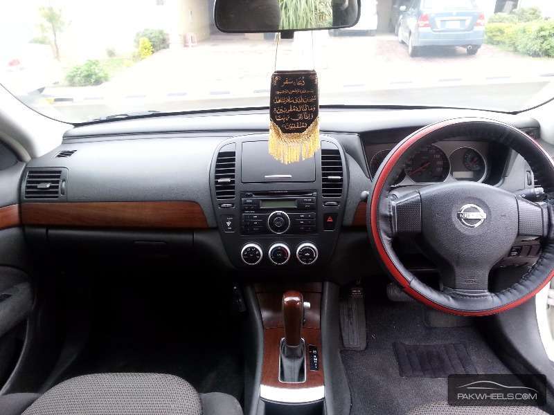 Nissan Bluebird Sylphy 2015