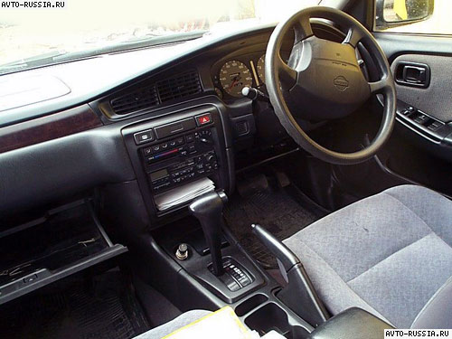 Nissan Bluebird U14